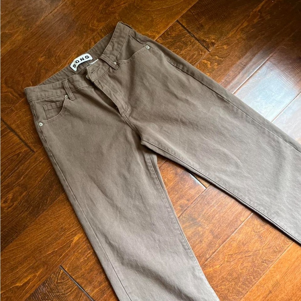 Brown Jeans